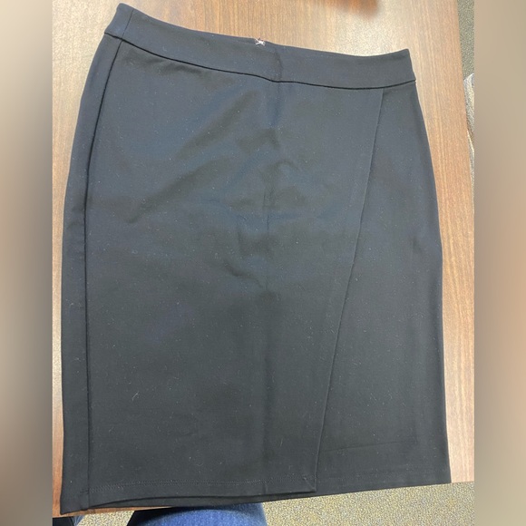 Liz Claiborne Womens Wrap Skirt - Picture 4 of 5